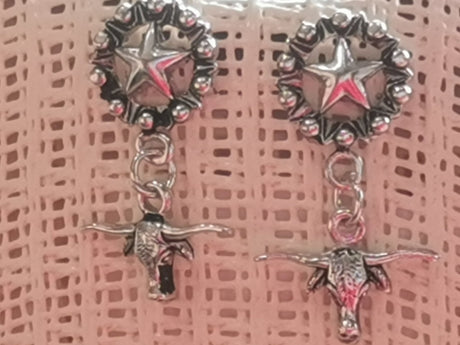 Aretes modelo Estrella con cabeza toro, pendientes - Tiendacharra.com - Bodega Tienda Charra