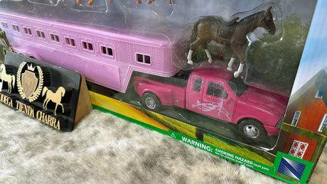 Camioneta RAM rosa con remolque cuello de ganso - Tiendacharra.com - Bodega Tienda Charra