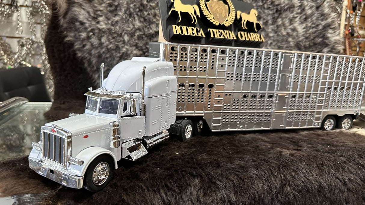 Trailer ganadero Peterbilt escala 1:24 - Tiendacharra.com - Bodega Tienda Charra